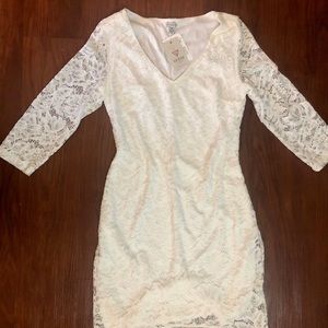 BRAND NEW GUESS DRESS